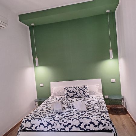 B&B Onda Marina Villa Bellini Catania Centro Luaran gambar