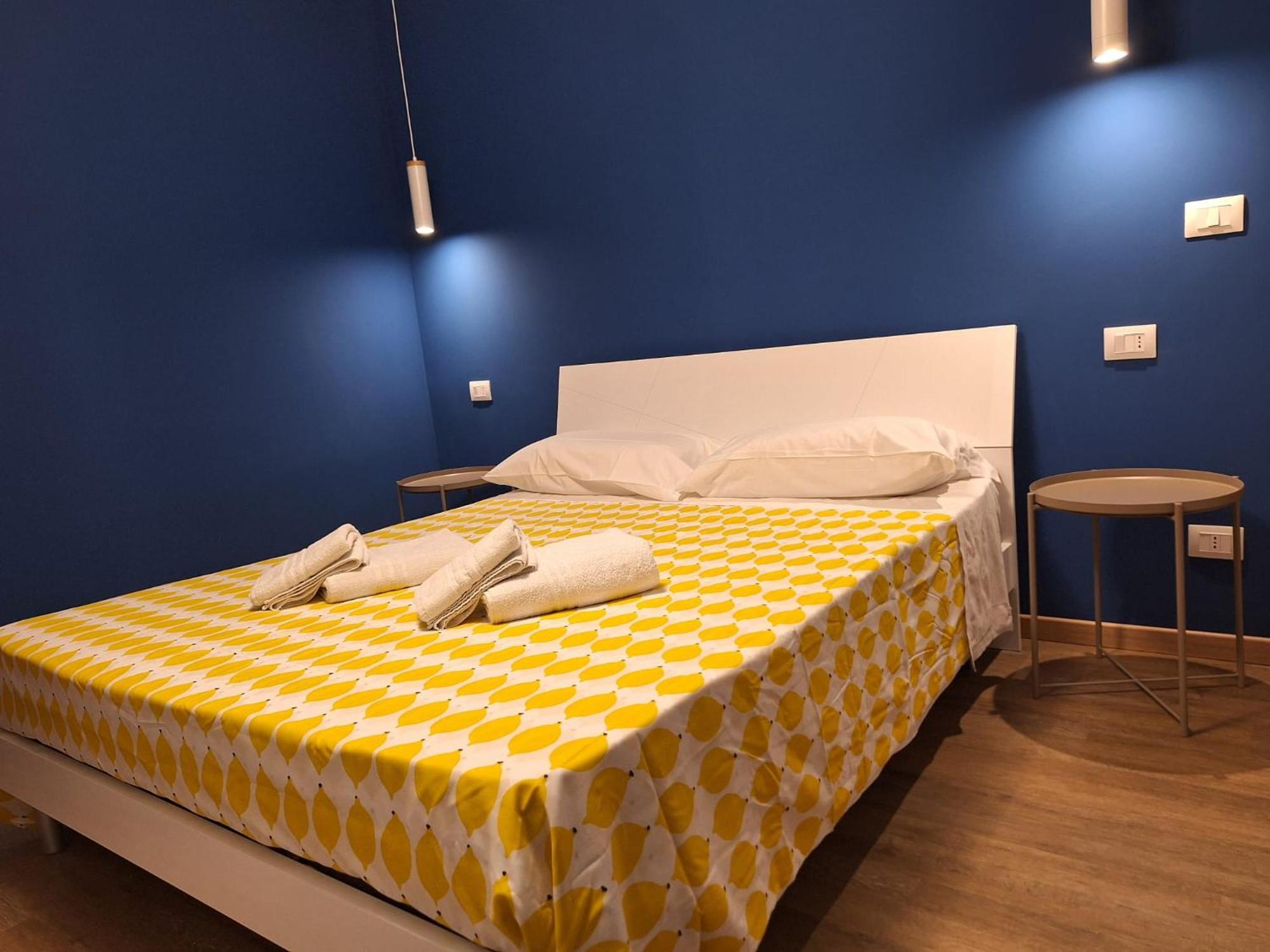 B&B Onda Marina Villa Bellini Catania Centro Luaran gambar