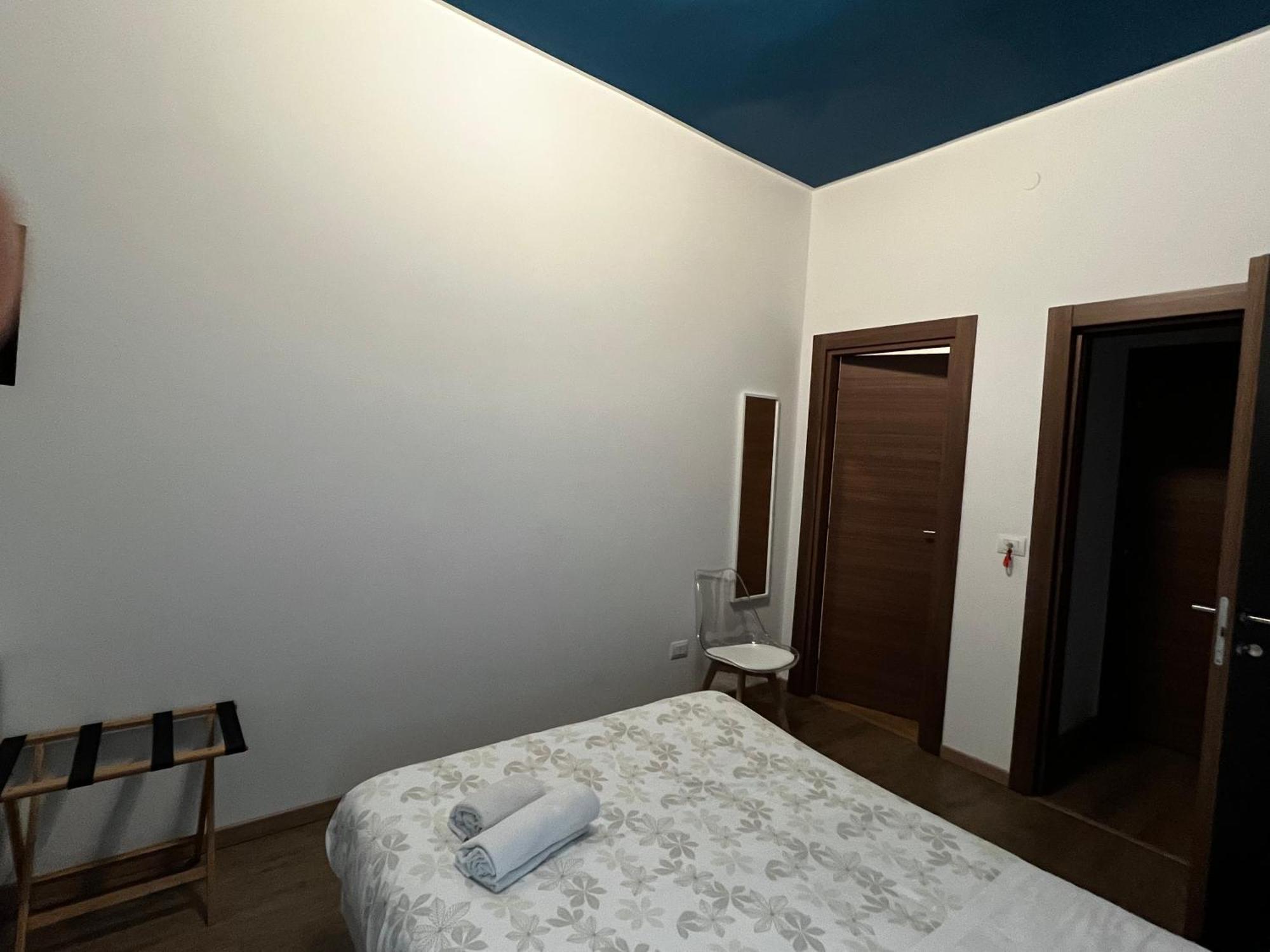 B&B Onda Marina Villa Bellini Catania Centro Luaran gambar