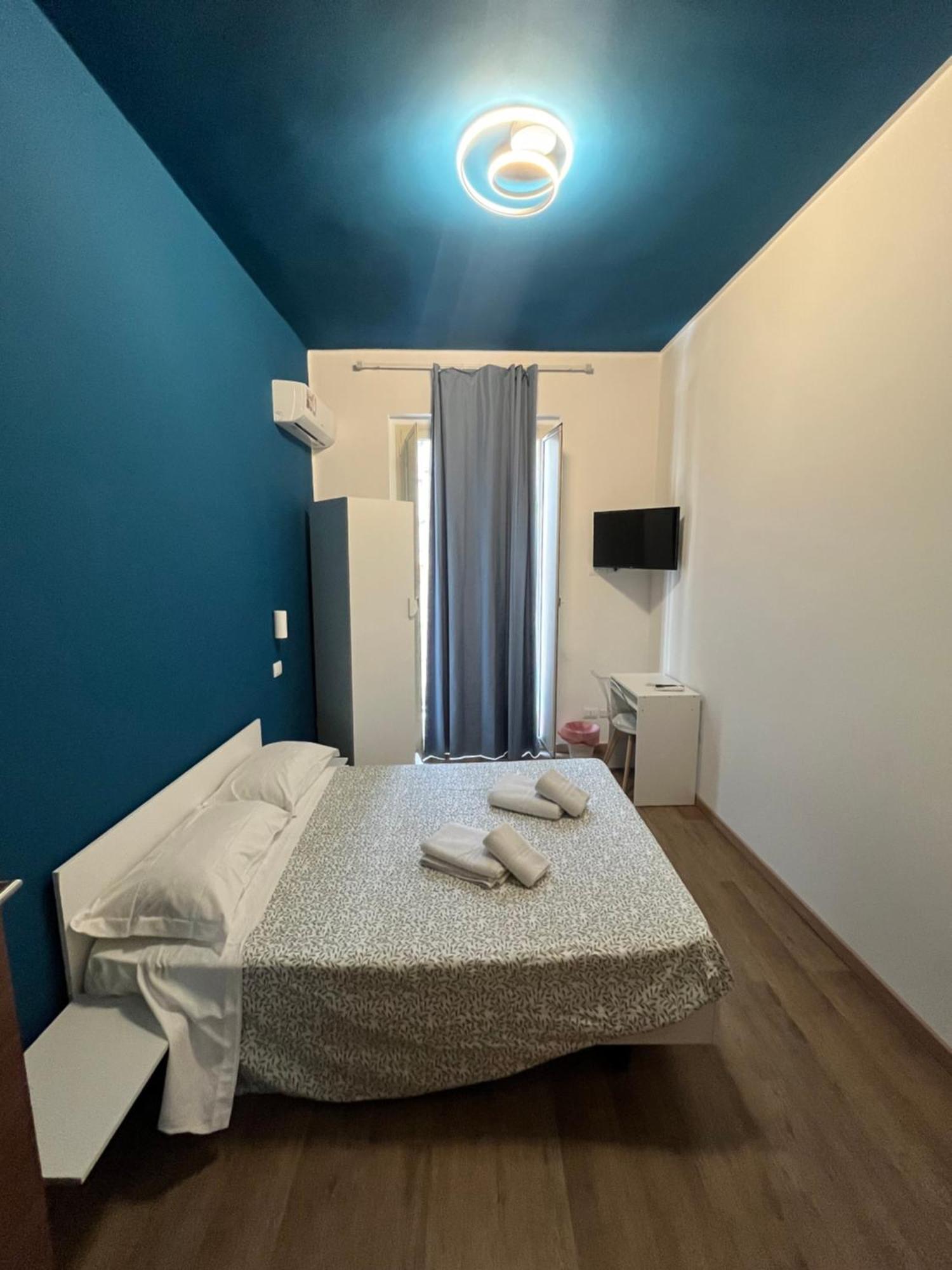 B&B Onda Marina Villa Bellini Catania Centro Luaran gambar